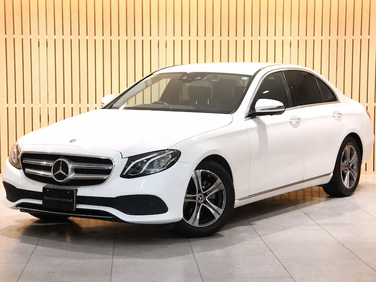 E220d アバンギャルドの外観